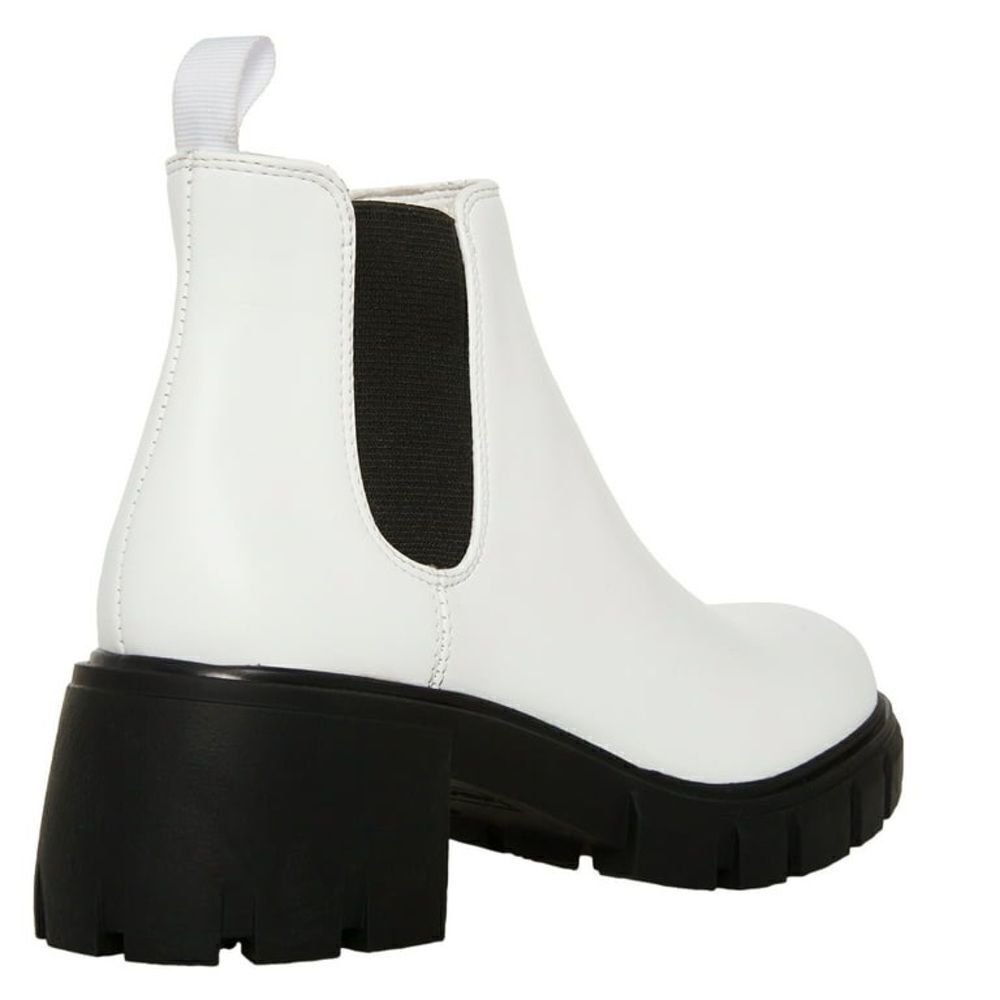 Steve Madden | Howler Chelsea Boot - Picture 3 of 8